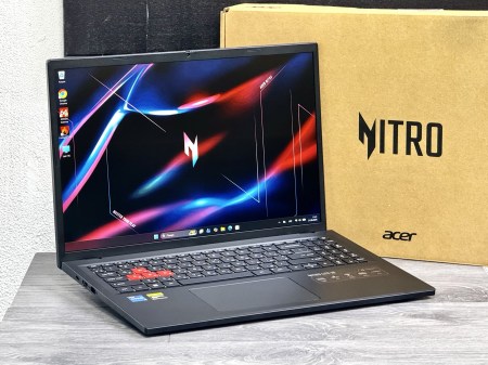 Acer Nitro Lite 16 NL16-71G 7